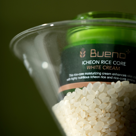 Odżywczy krem rozświetlający z ryżem Icheon (Icheon Rice Core White Cream) Bueno