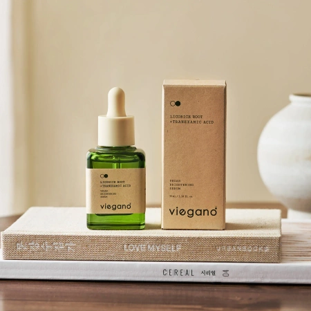 Rozjaśniające serum z kwasem traneksamowym- uszkodzone opakowanie (LICORICE ROOT + TRANEXAMIC ACID SERUM) viegano