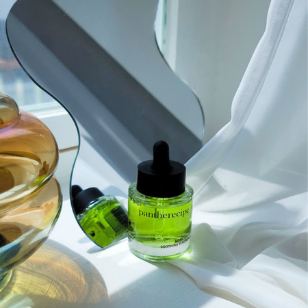 Łagodzące serum do twarzy (Pantherecipe Nonicica Soothing Serum) Pestlo