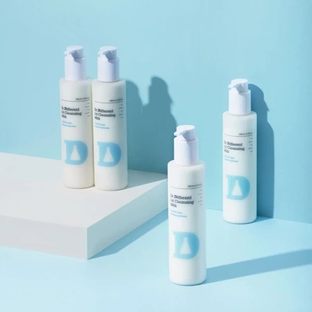 Delikatne mleczko oczyszczające do twarzy - uszkodzone opakowanie (1st Cleansing Milk) Dr.Different