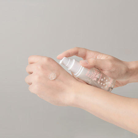 Serum wygładzające i rozjaśniające przebarwienia (White In Milk Capsule Serum) G9Skin
