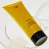 Perfumowana odżywka do włosów o zapachu Osmanthus 380 ml (Perfumed Hair Treatment Osmanthus) LADOR