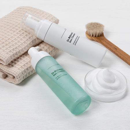 Hipoalergiczna pianka do mycia twarzy - uszkodzone opakowanie (Zero Cleanser for Oily Skin) Dr.Different
