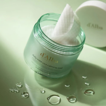Łagodzące płatki tonizujące (Daily Mild Cica Calming Pad) d'Alba Piedmont				