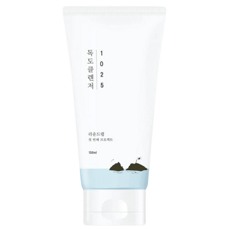 Odżywcza pianka myjąca do twarzy (Renewal 1025 Dokdo Cleanser) Round Lab