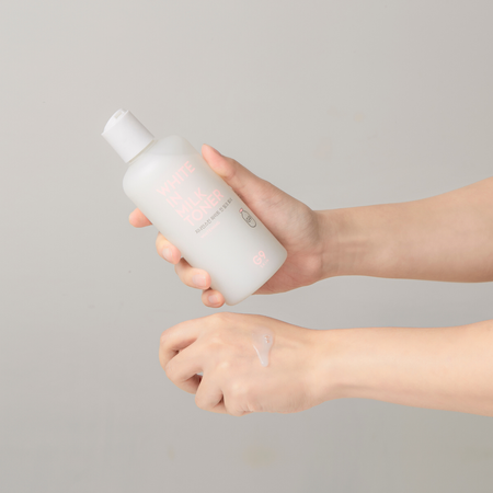 Tonik rozjaśniający przebarwienia (White In Milk Toner) G9Skin