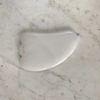 Gua Sha do modelowania twarzy z Białego Jadeitu (Modeling Gua Sha Stone with White Jade) Easy Livin'